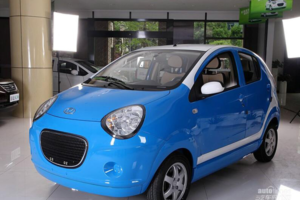 2000輛康迪純電動汽車批量投放昆明