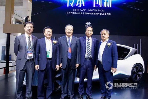 傳承創(chuàng)新 長江汽車“乘商并舉”加速“替代戰(zhàn)略”