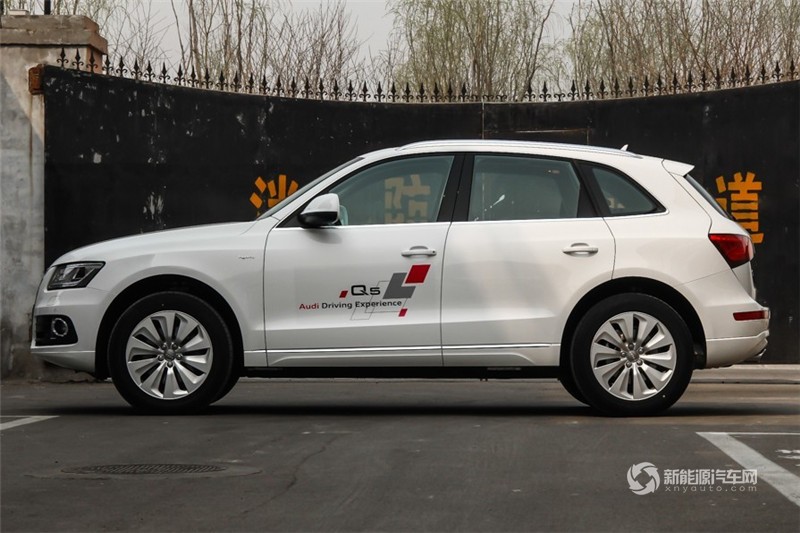 奧迪Q5 2013款 40TFSI hybrid quattro
