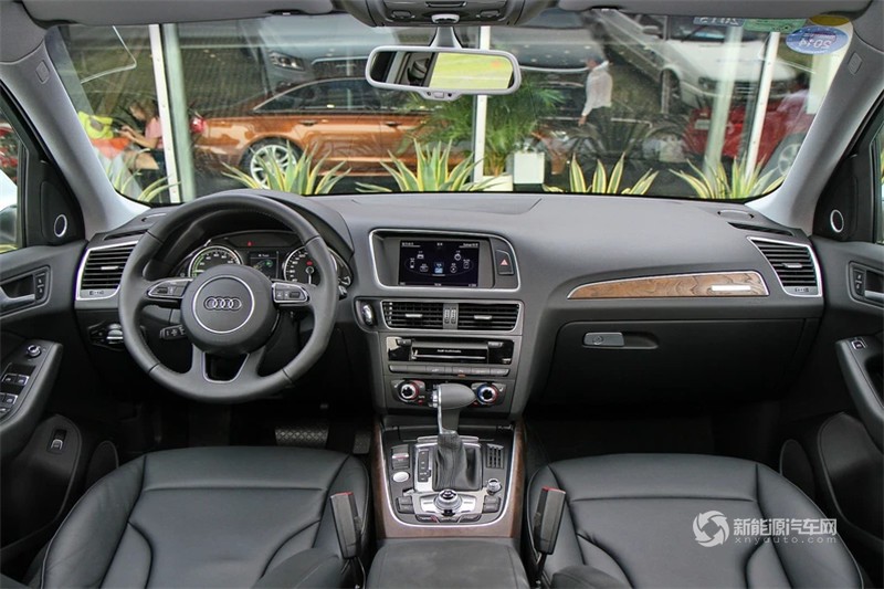 奧迪Q5 2013款 40TFSI hybrid quattro