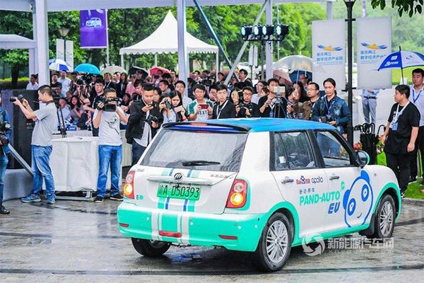 百度Apollo自動駕駛共享汽車于重慶開放試運營