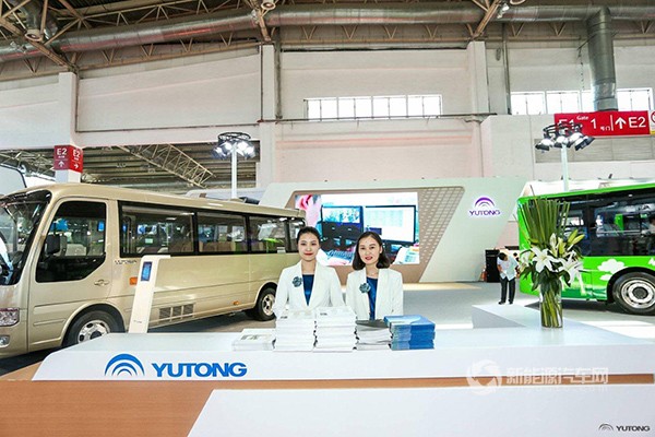 “雙配置+負(fù)排放”！宇通10.5米氫燃料電池客車新品全球首發(fā)