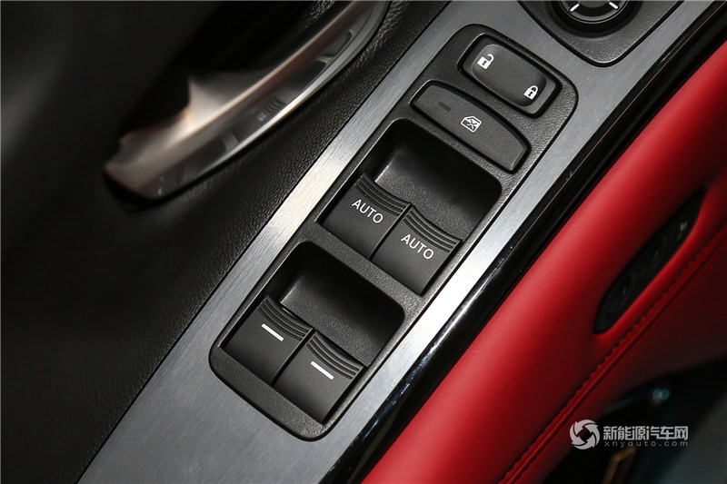 謳歌Acura CDX 混動 2018款 2.0L 創(chuàng)享·魅版