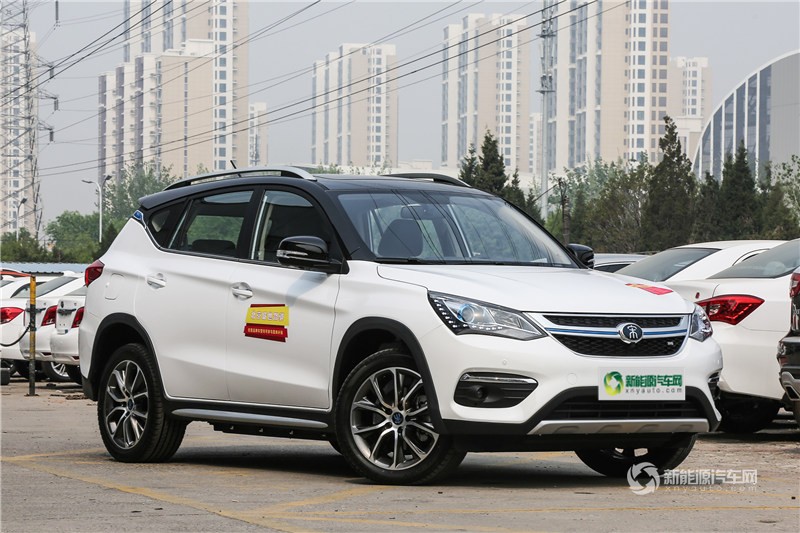 宋EV 2018款 400 智聯(lián)進(jìn)享型