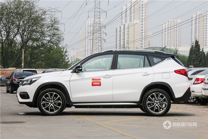 宋EV 2018款 400 智聯(lián)進(jìn)享型
