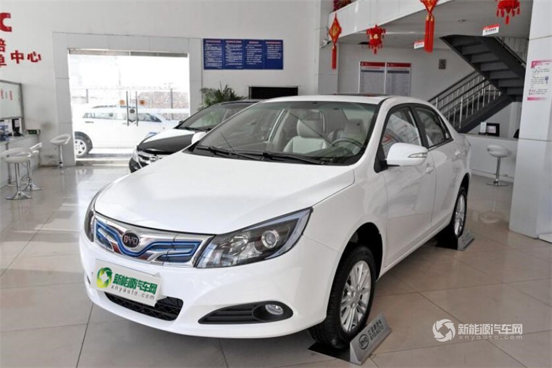 比亞迪e5 2018款 450 智聯(lián)尊享型