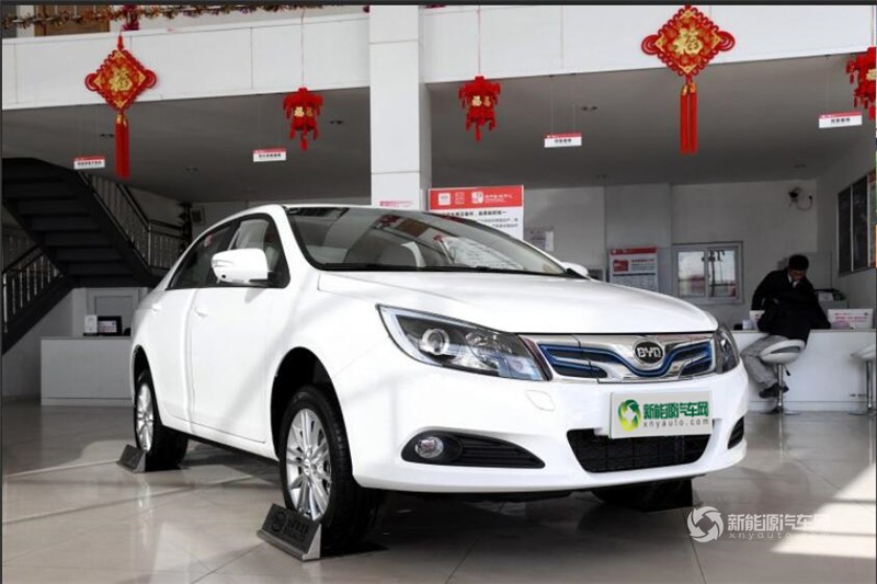 比亞迪e5 2018款 450 智聯(lián)尊享型