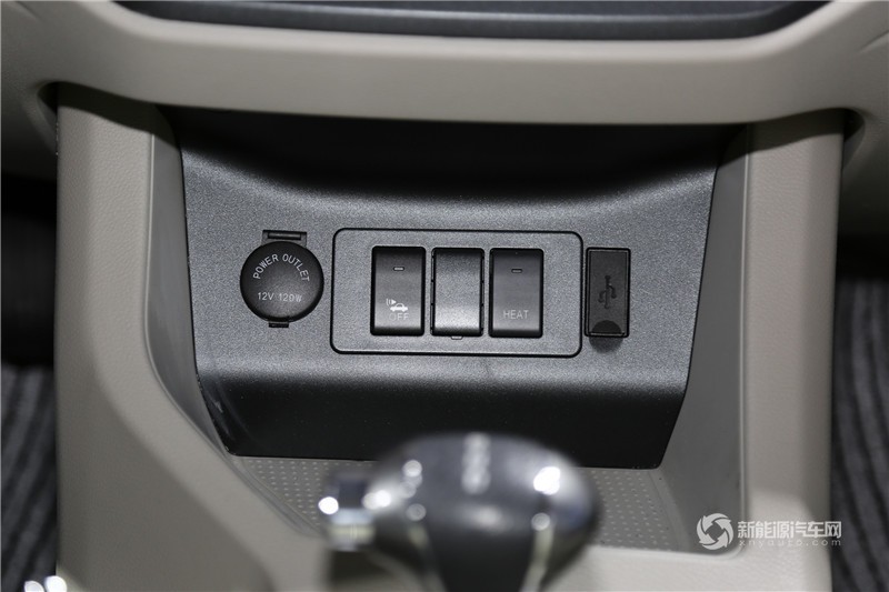 菱智M5 EV 2018款 電動(dòng)車