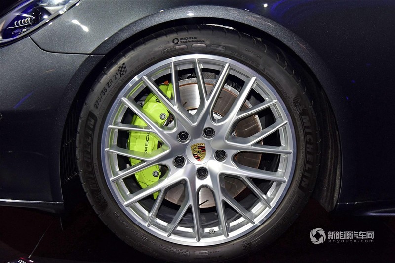 Panamera 4 E-Hybrid 2017款 行政加長版 2.9T