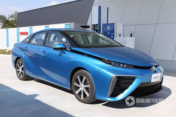豐田氫燃料汽車Mirai