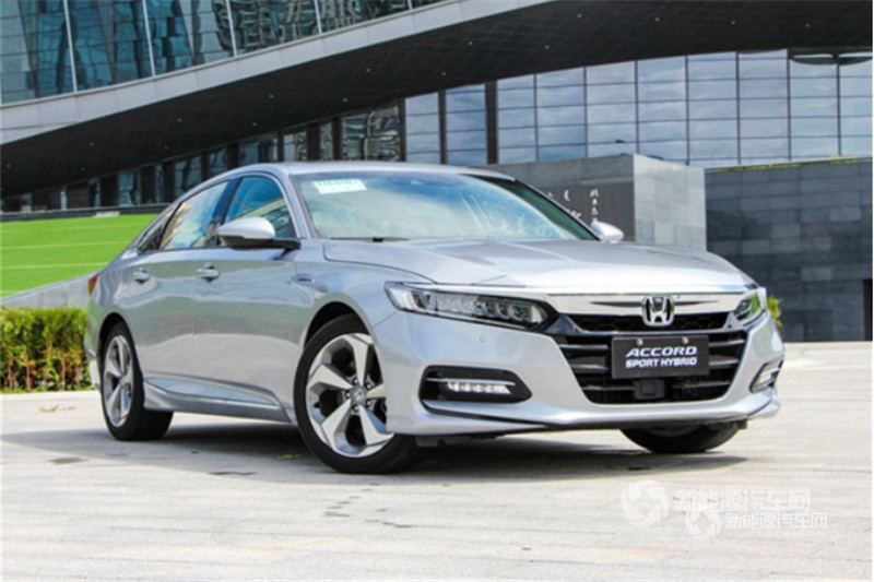 雅閣銳·混動 2018款 2.0L 銳領(lǐng)版