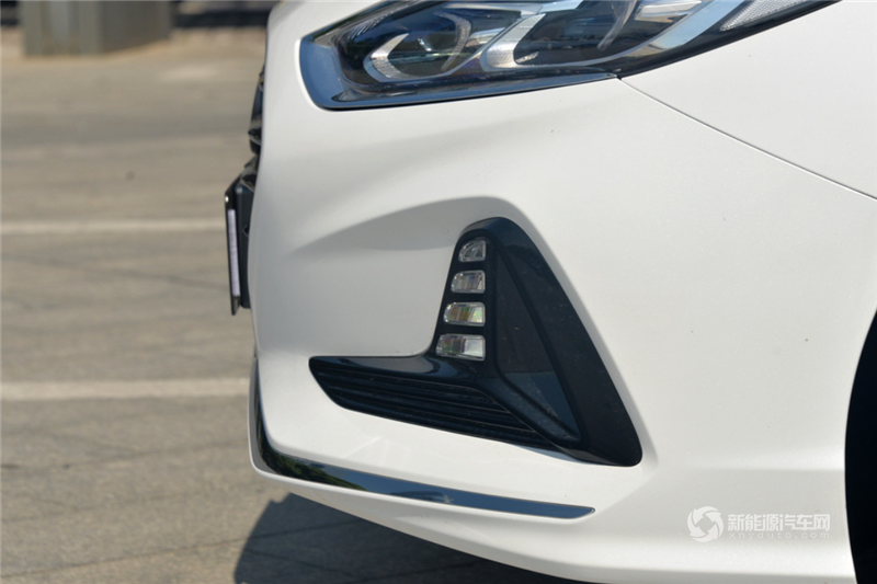 現(xiàn)代索納塔插電混動 2018款 2.0L 自動智尊版 國六