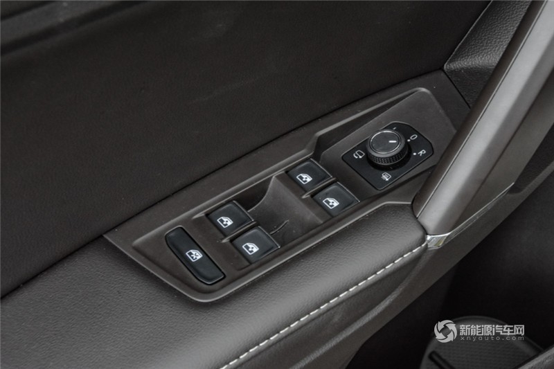 上汽大眾-途觀L 2019款 430PHEV 旗艦版