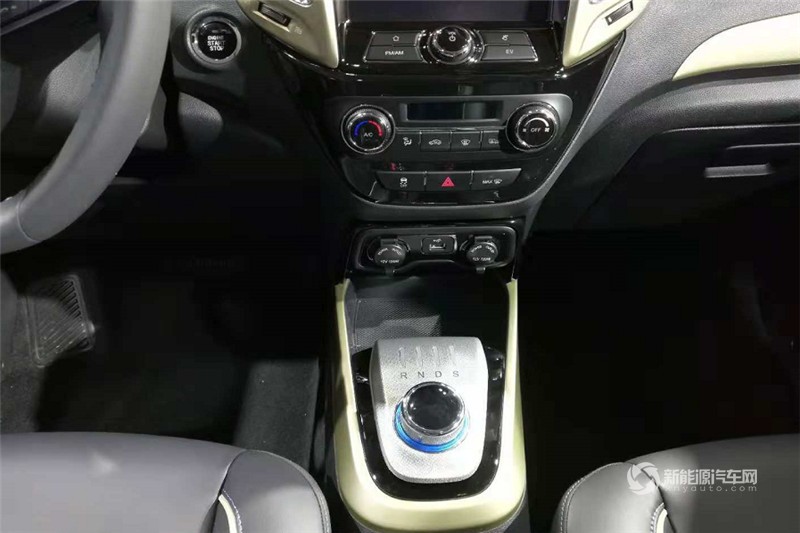 長安新能源 CS15EV 2019款 400e