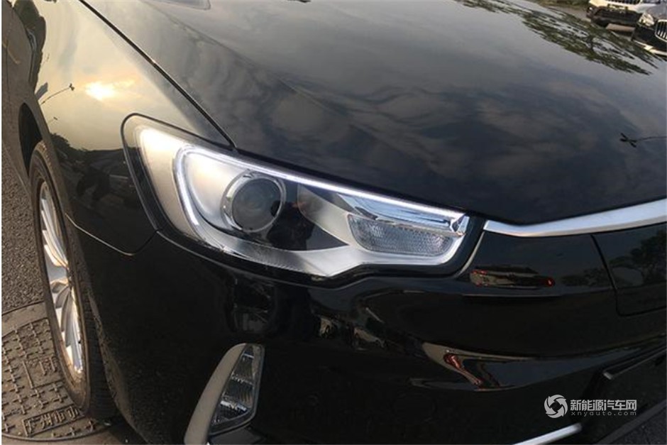 廣州車展實(shí)拍江淮iEVA60新車