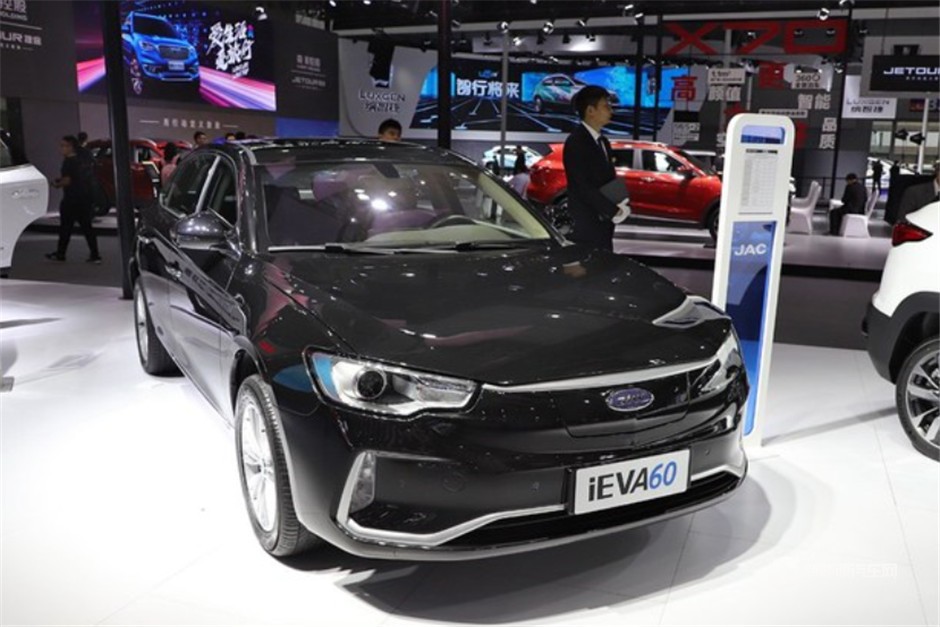 廣州車展實(shí)拍江淮iEVA60新車