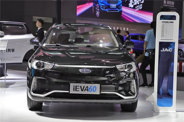 廣州車展實拍江淮iEVA60新車