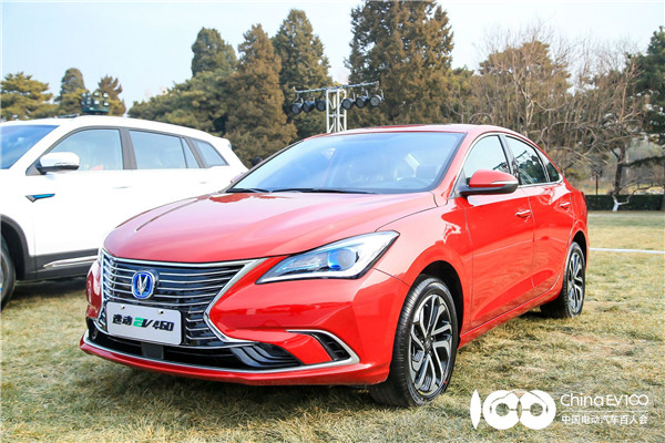 長安新能源攜新產(chǎn)品亮相2019電動汽車百人會