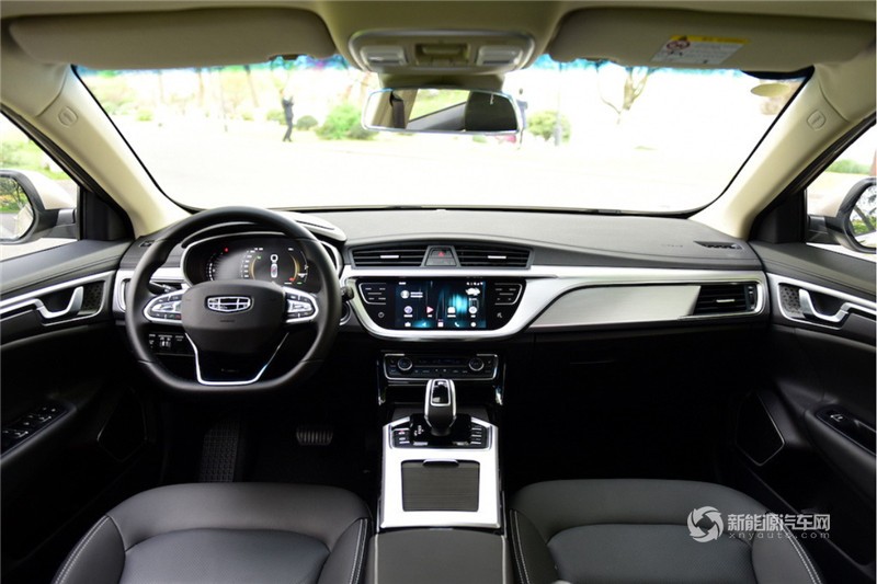 吉利帝豪GL PHEV 2019款 基本型