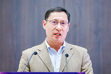 全球未來出行大會(huì)|程世東：新業(yè)態(tài)，在出行體系和生態(tài)中的定位與發(fā)展