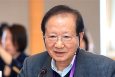 陳清泰：汽車保有量仍有增長(zhǎng)空間，智能化是未來(lái)競(jìng)爭(zhēng)力
