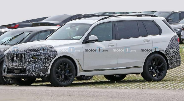或增氫動(dòng)力車型?曝新款寶馬X7諜照