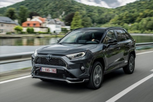 豐田RAV4榮放雙擎E+曝光 2020廣州車亮相