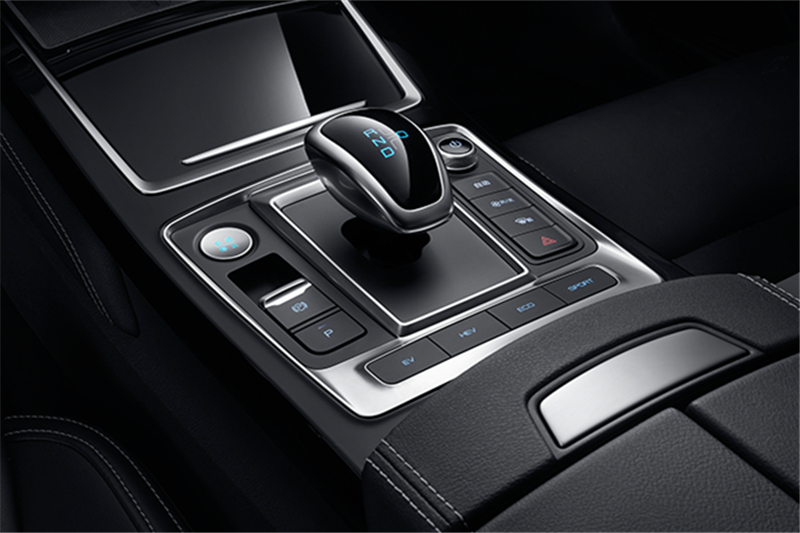 比亞迪秦Pro EV 2019款 超能版 401km 領(lǐng)航版