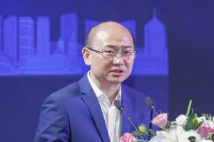 項(xiàng)興初： 創(chuàng)新驅(qū)動(dòng)，加速智能電動(dòng)汽車融合發(fā)展