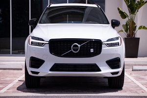 提供3款T8插電式混合動(dòng)力車(chē)型 新款沃爾沃XC60正式上市
