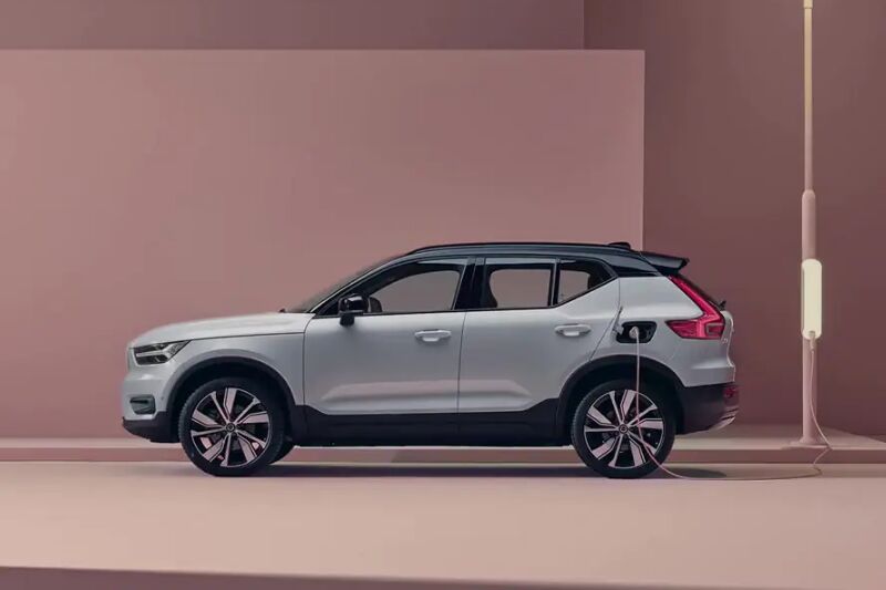 沃爾沃XC40純電動 2021款 RECHARGE P8 四驅智雅運動版