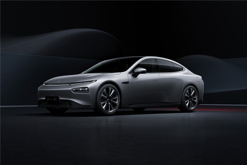 小鵬P7 2020款 后驅(qū)超長續(xù)航智尊版