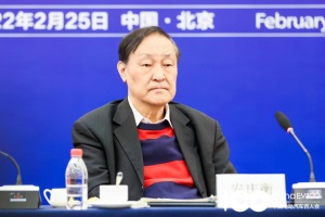 安慶衡：發(fā)表對跨界融合與汽車產(chǎn)業(yè)新力量的幾點(diǎn)新認(rèn)識