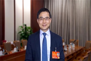 全國人大代表張雷:抓可再生能源的建設(shè)，加強電網(wǎng)對可再生能源消納等