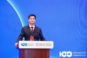 百人會論壇2022|陳昭亮：碳化硅產(chǎn)業(yè)化規(guī)模發(fā)展，助力高壓快充信芯滿滿