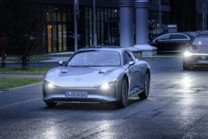電動汽車的新里程碑 奔馳VISION EQXX首次路測