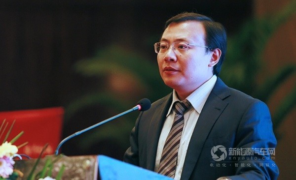 任澤平