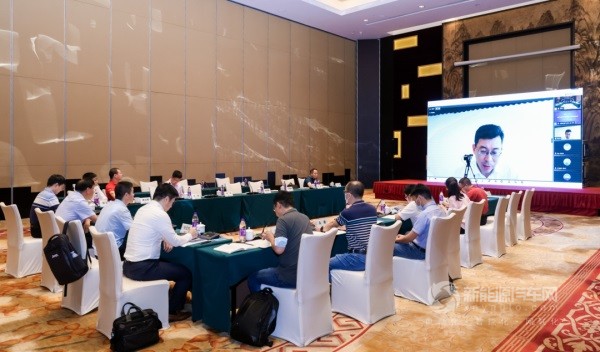 百人會(huì)召開2022年度第14期高端研討會(huì)
