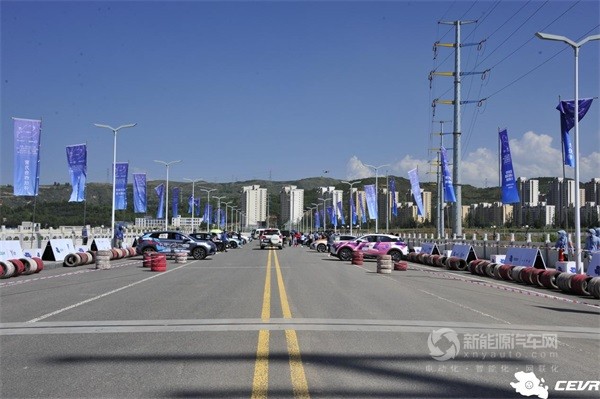 CEVR環(huán)青海湖電動汽車挑戰(zhàn)賽