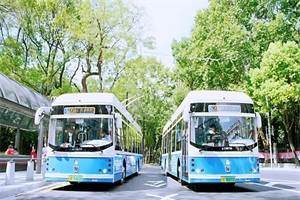 整裝“煥新”滬上再出發(fā) 申沃客車助力百年公交線路