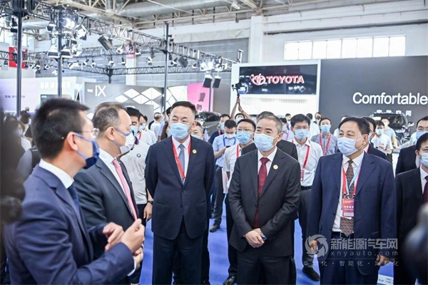 2022世界智能網(wǎng)聯(lián)汽車大會