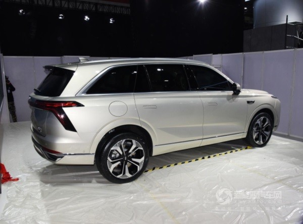 魏牌藍山DHT-PHEV