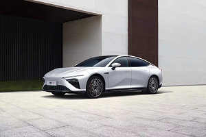 強勢收官，哪吒汽車2022全年交付15.2萬臺  同比增長118%