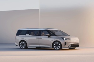 售81.80萬元，沃爾沃豪華純電MPV EM90全球首發(fā)