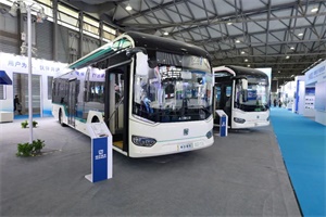 申沃客車攜全新氫燃料電池公交車亮相上?？蛙囌?>
                                                                        <div   id=