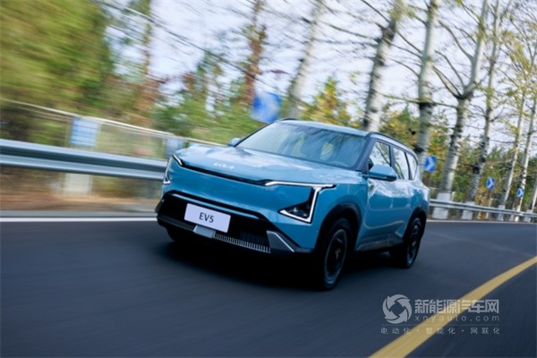 起亞EV5