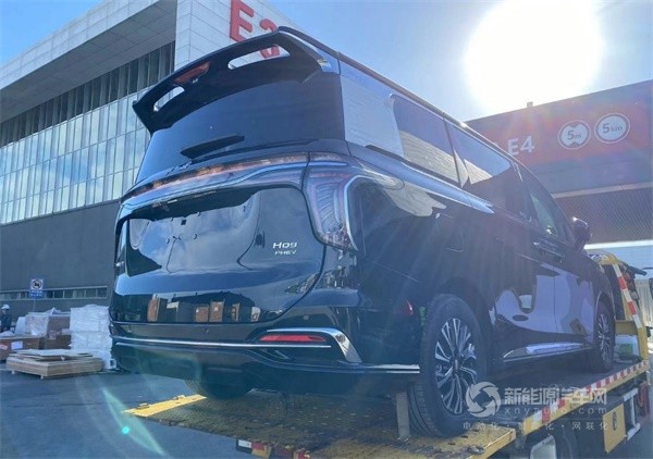 紅旗HQ9 PHEV