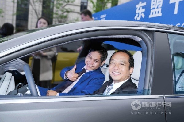 吉利銀河E8