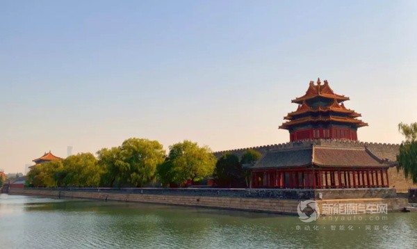 格力鈦新能源公交