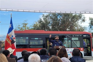 國家元首“提車”!智利總統(tǒng)加夫列爾·博里奇出席中通純電客車交付儀式